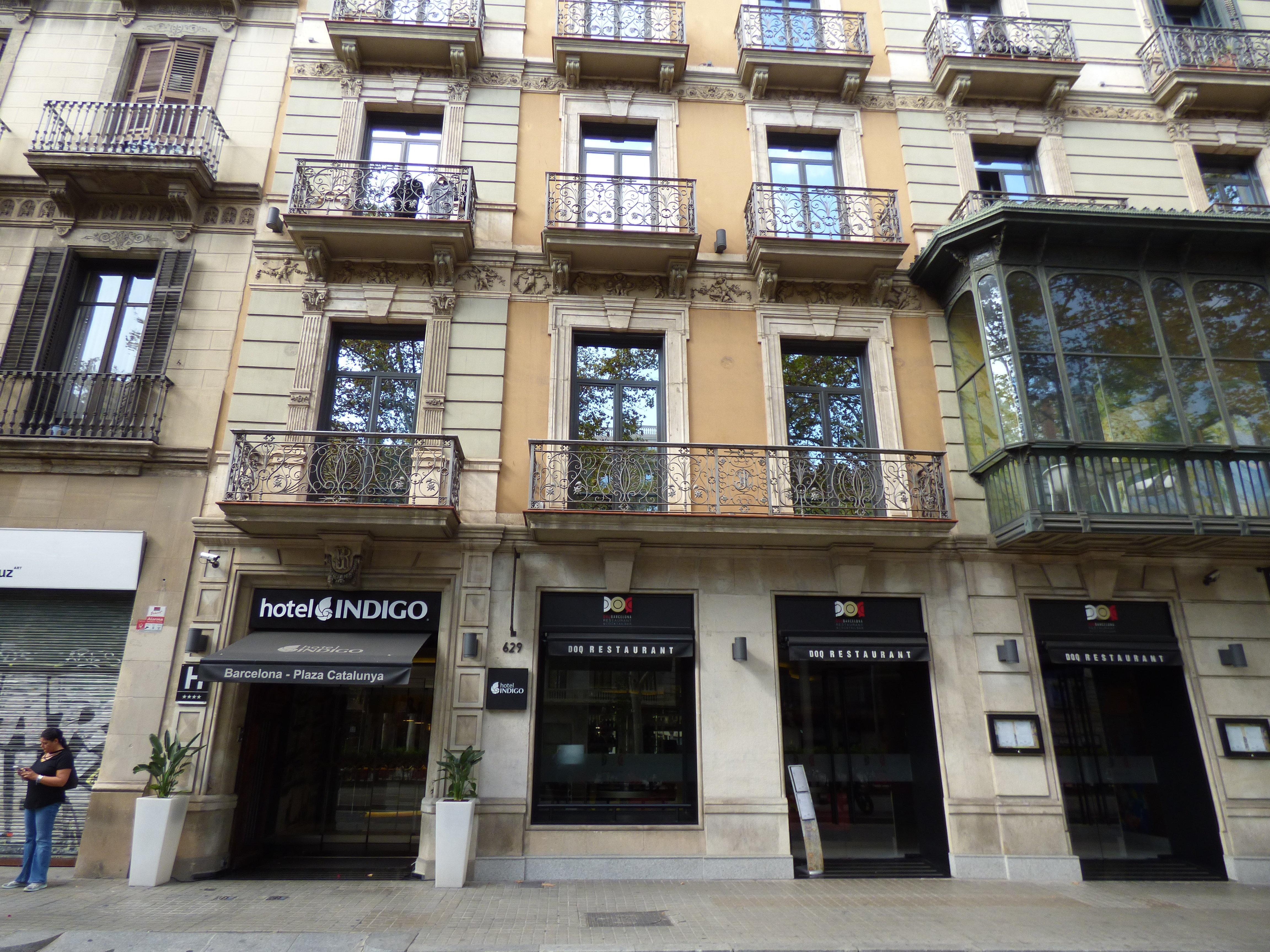 ホテル インディゴ バルセロナ プラーサ カタルーニャ エクステリア 写真